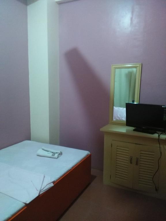Aranas-Carillo Travellers Inn Kalibo Eksteriør bilde