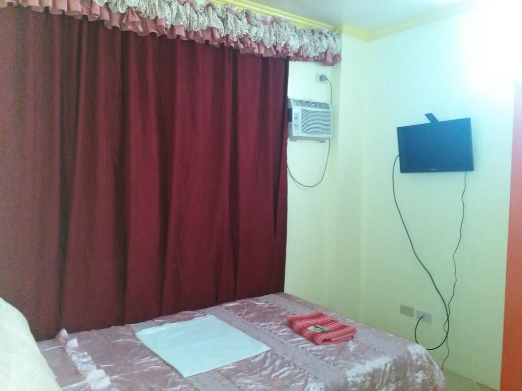 Aranas-Carillo Travellers Inn Kalibo Rom bilde
