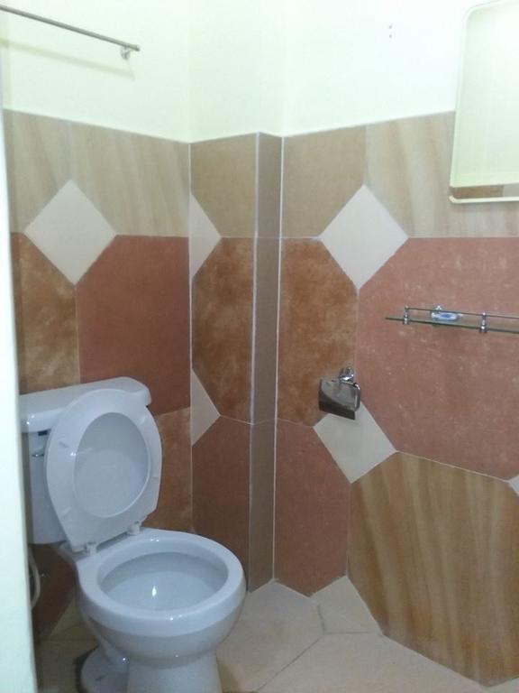 Aranas-Carillo Travellers Inn Kalibo Eksteriør bilde