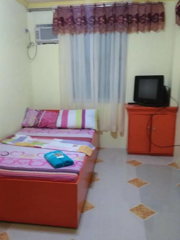 Aranas-Carillo Travellers Inn Kalibo Eksteriør bilde